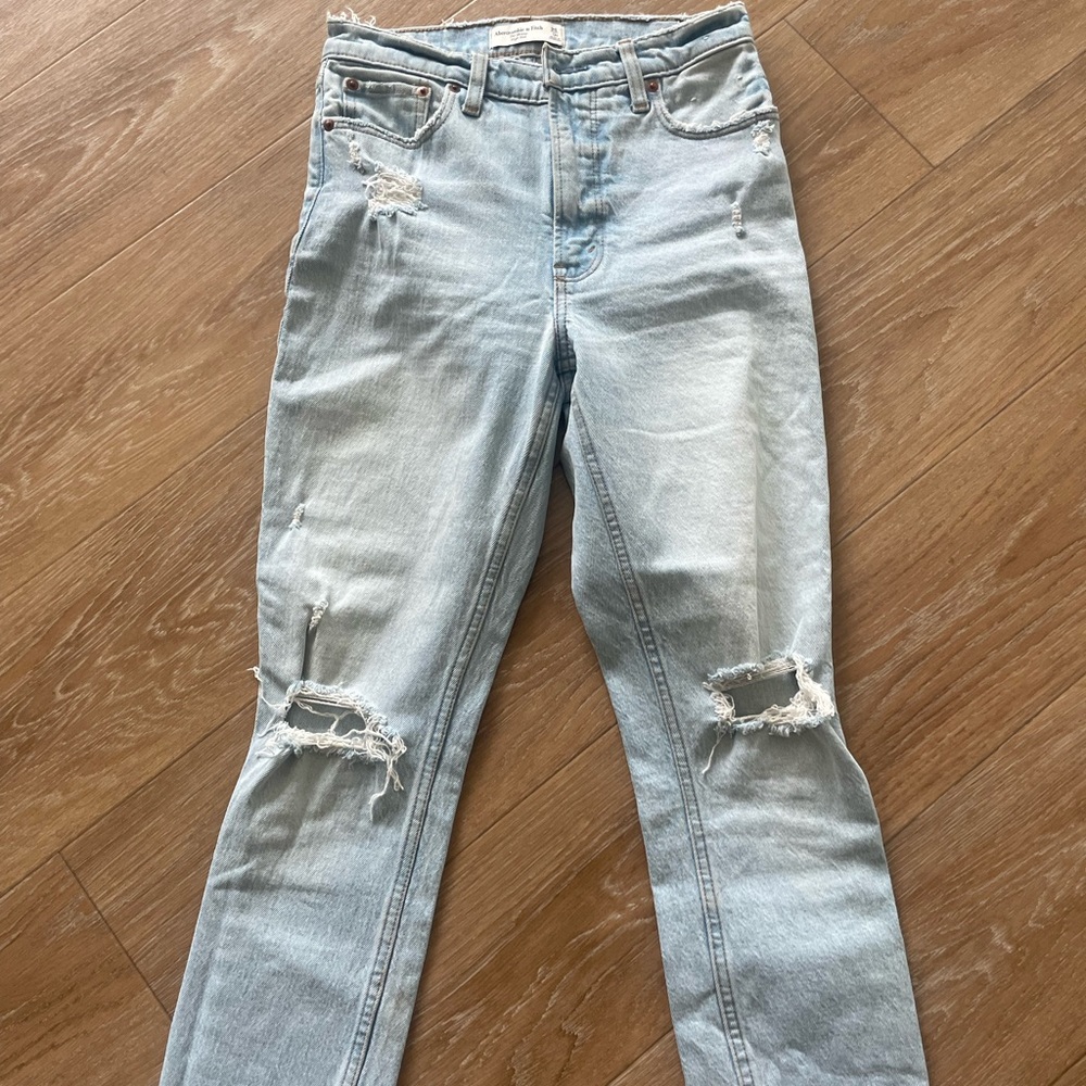 Abercrombie Jeans size 25